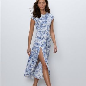 COPY - Aritzia Babaton Hamptons Dress